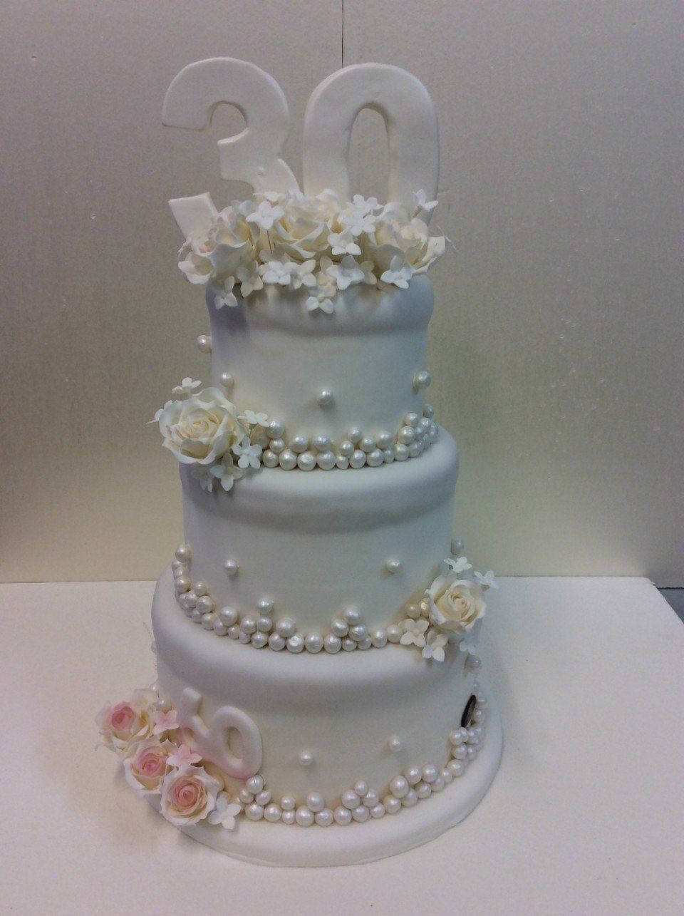 Torta nuziale multistrato