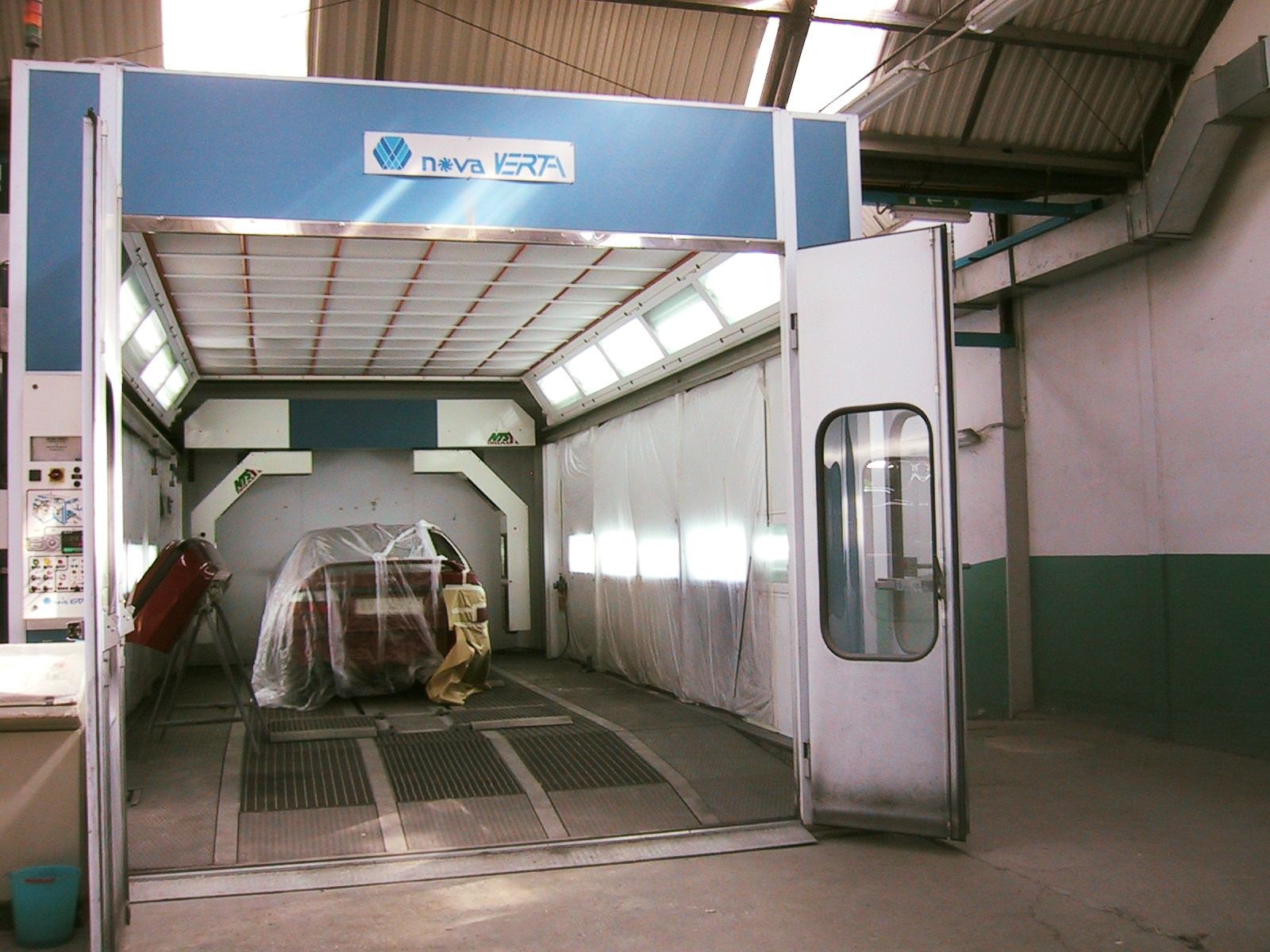 Ingresso della camera di verniciatura