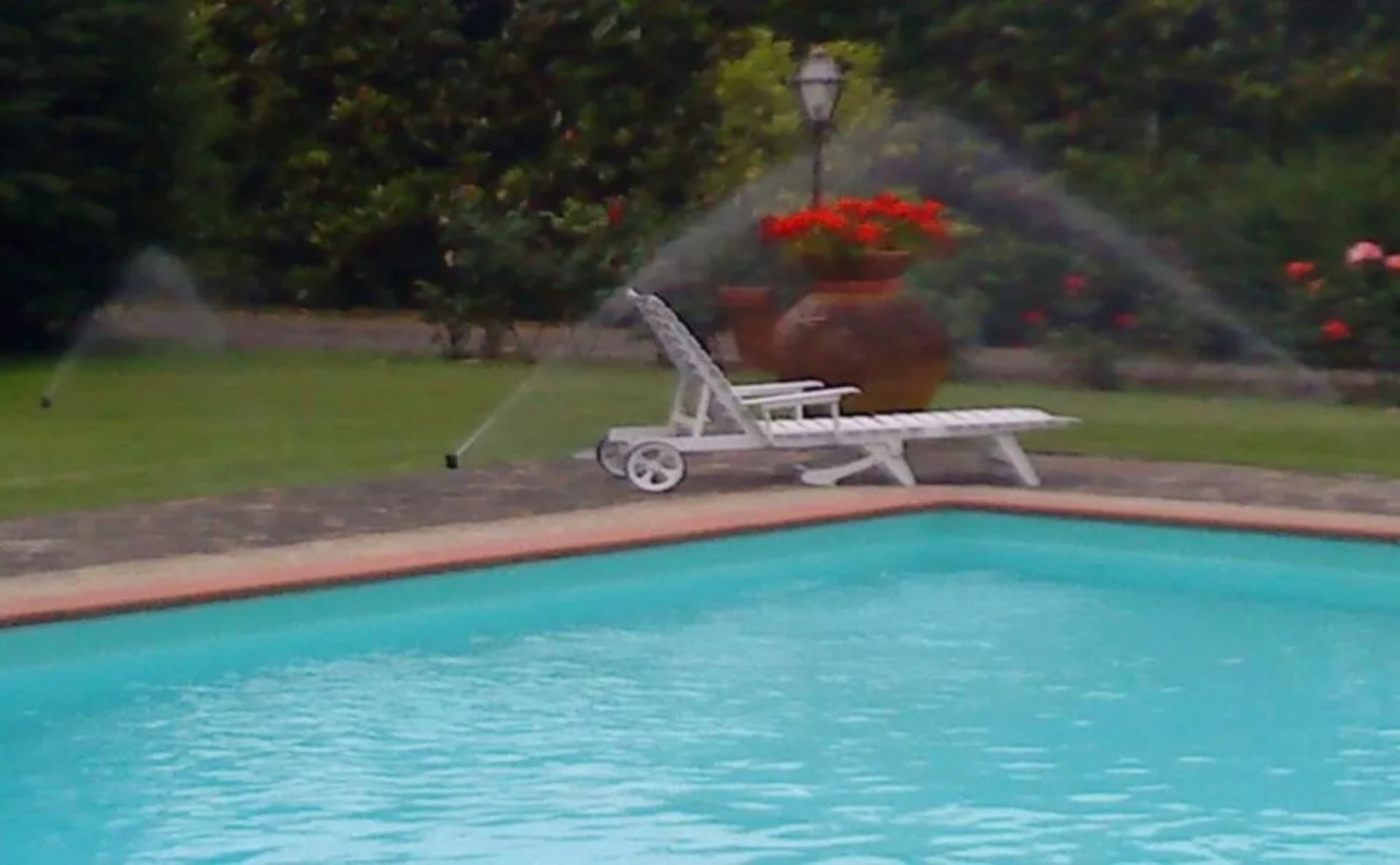 Piscina e irrigazione giardino