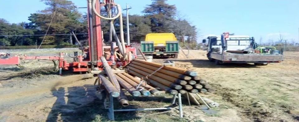 Cantiere costruzione tubature