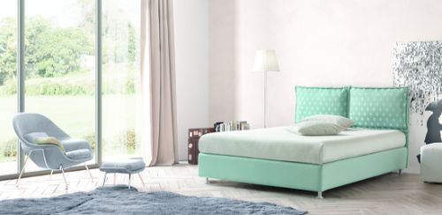 letto in vendita presso uno showroom