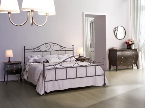 Letto a testata bassa