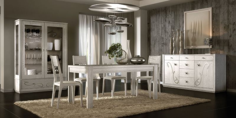 Salotto con arredamenti in stile