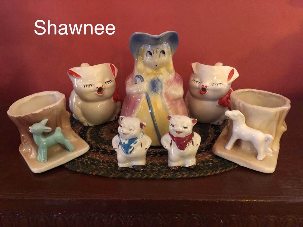 Shawnee Pottery at Victorian Rose Vintage Antiques