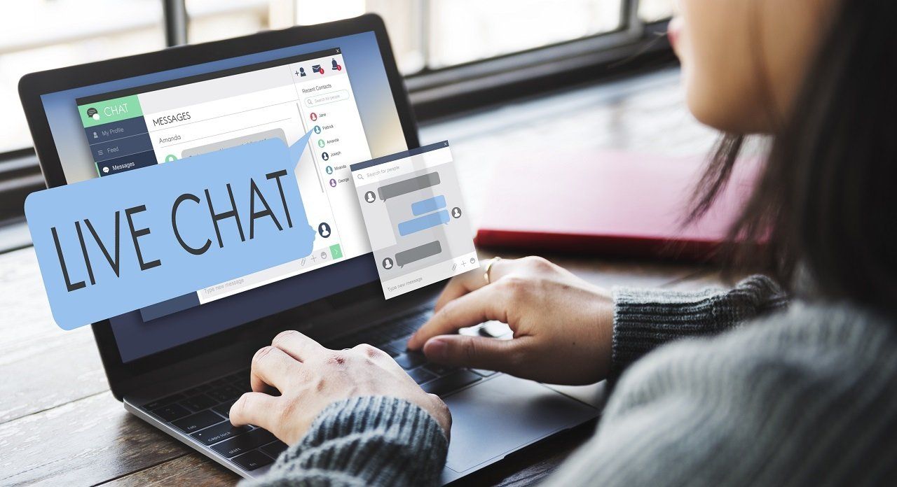 4 Reasons Why You Should Enhance Your Firm’s Website with Live Chat