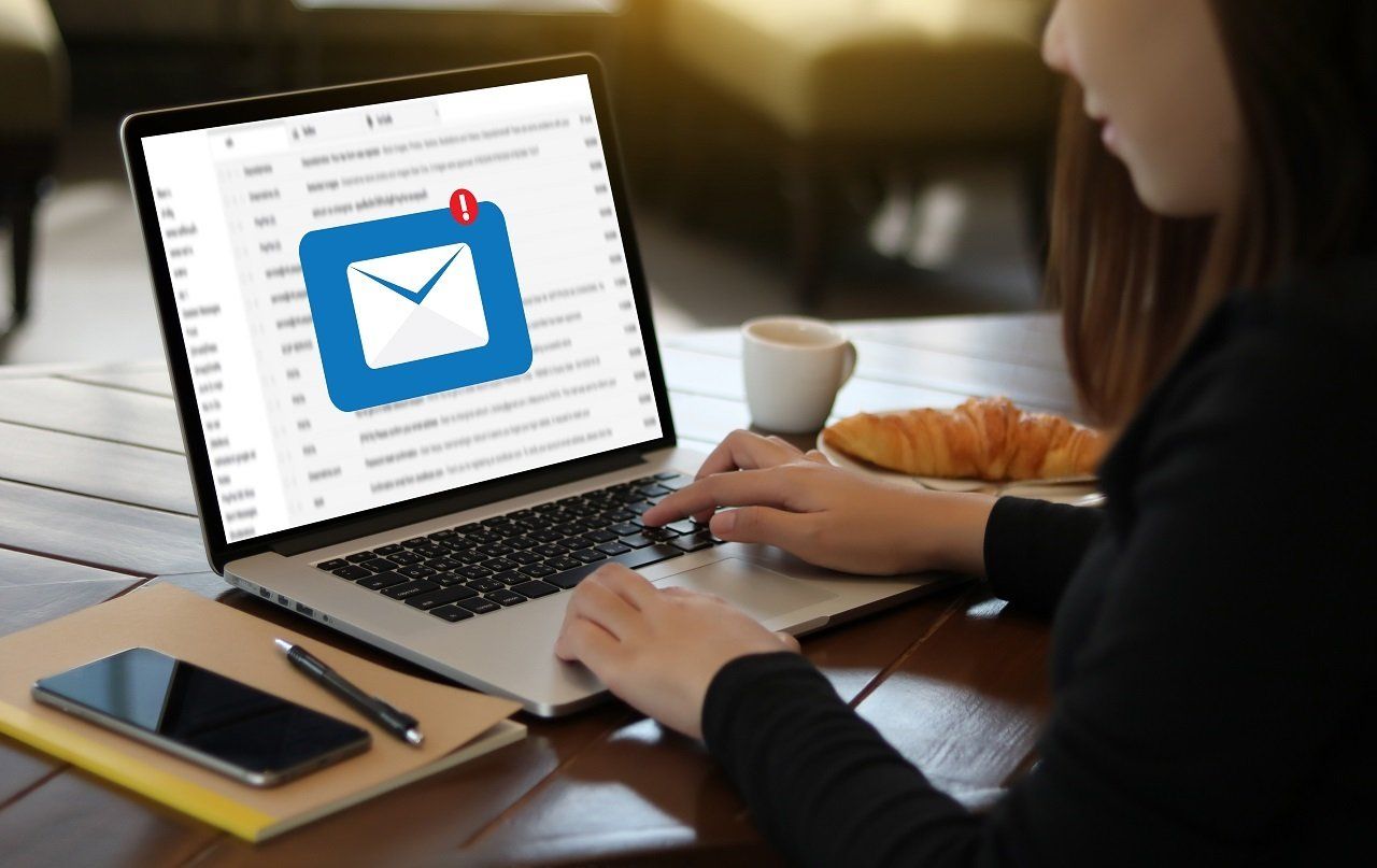 Personal or Professional: How Should I Format My Firm’s Marketing Emails?