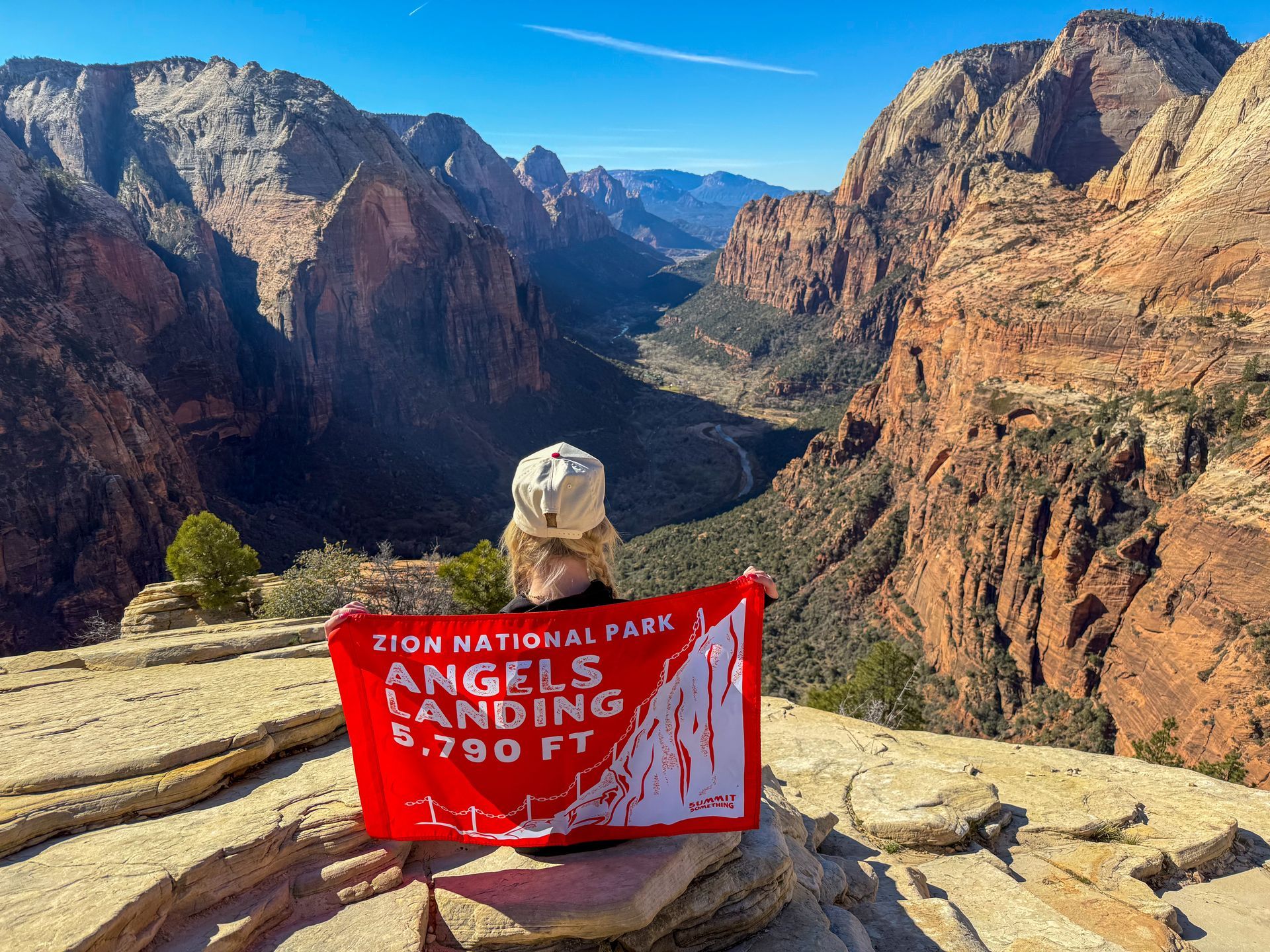 Top of Angels Landing Tour Group Zion