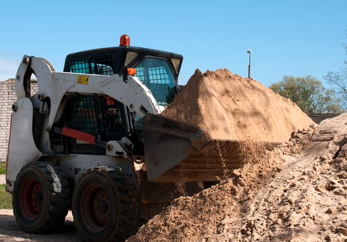 BobCat Dumping  Sand- Construction Equipment In Mount Isa, QLD