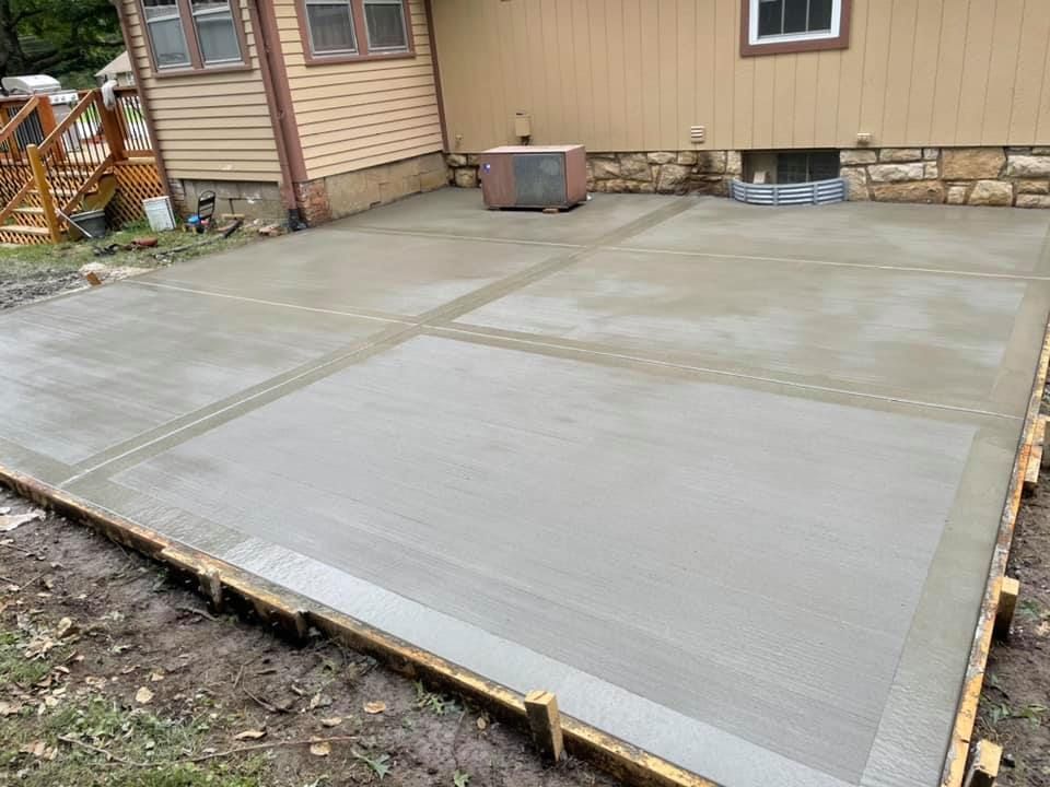 Concrete Floor & Deck — Kansas City, KS — Chief Construction 