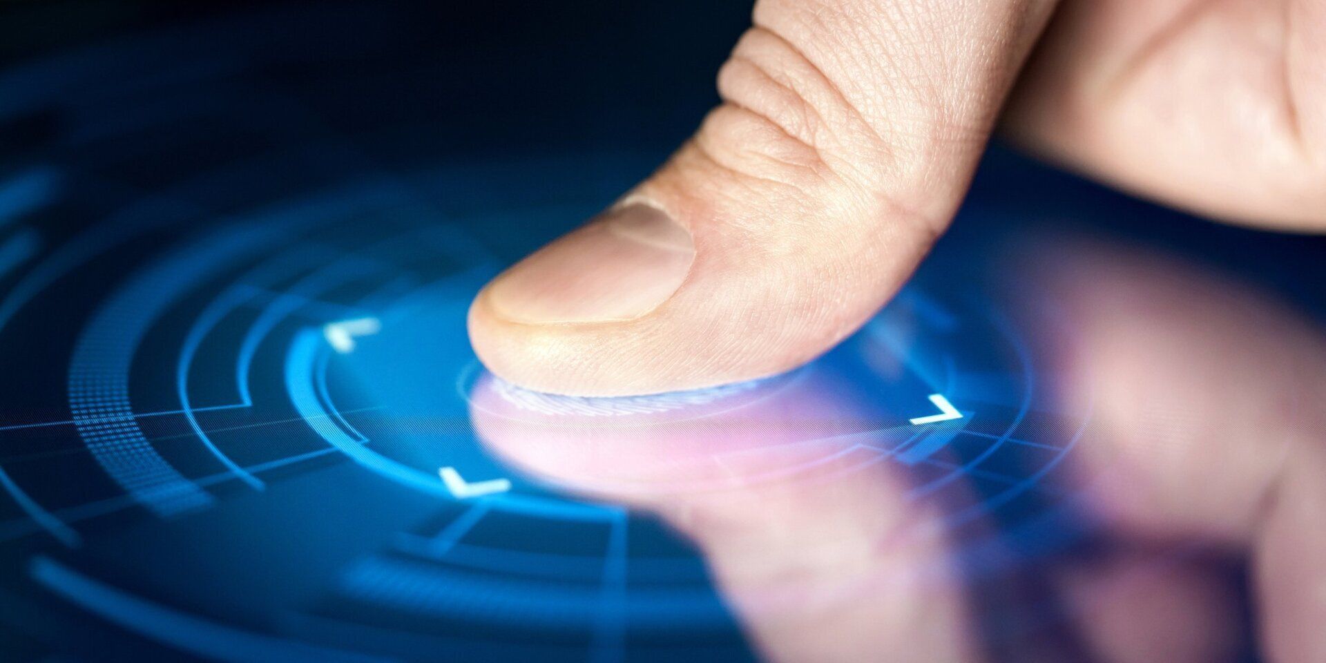 Identification biométrique par un doigt sur un écran - LOEBER