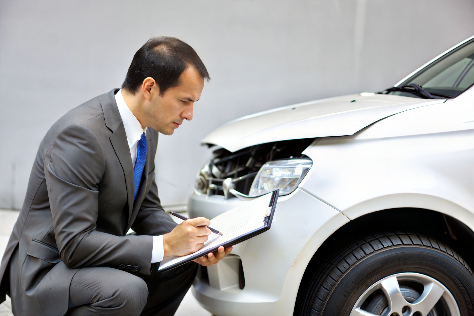 COLLISION ESTIMATOR