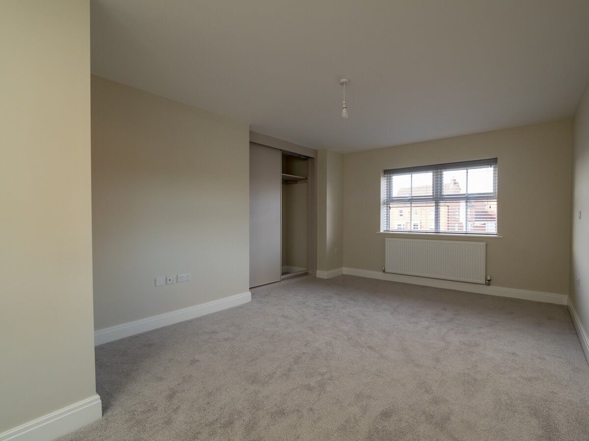 bedroom closet entrance