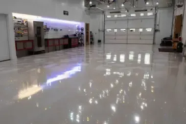 Premium affordable epoxy flooring wide-shot in Orlando garage