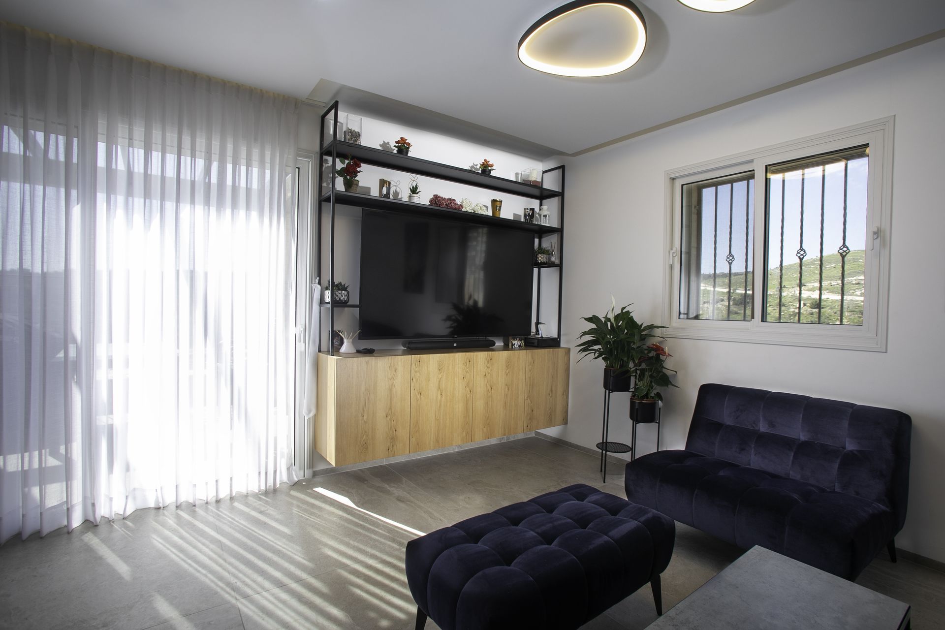 הדירה הדו קומתית של משפחת אלבז