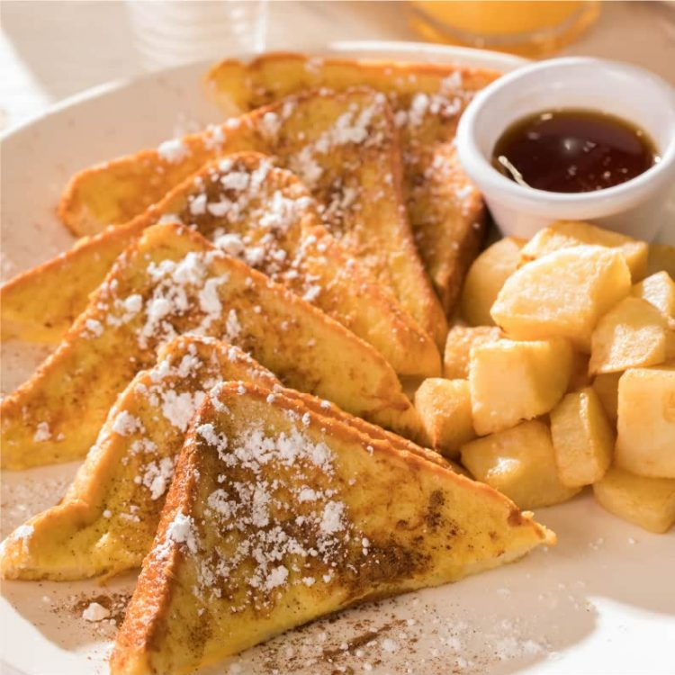 photo of french toast with hash browns