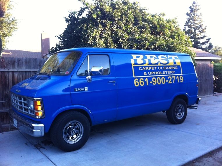 A blue van for best carpet cleaning and upholstery