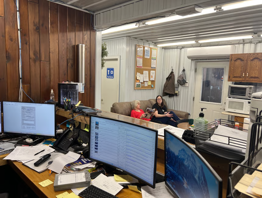 Front Desk | Itasca Automotive