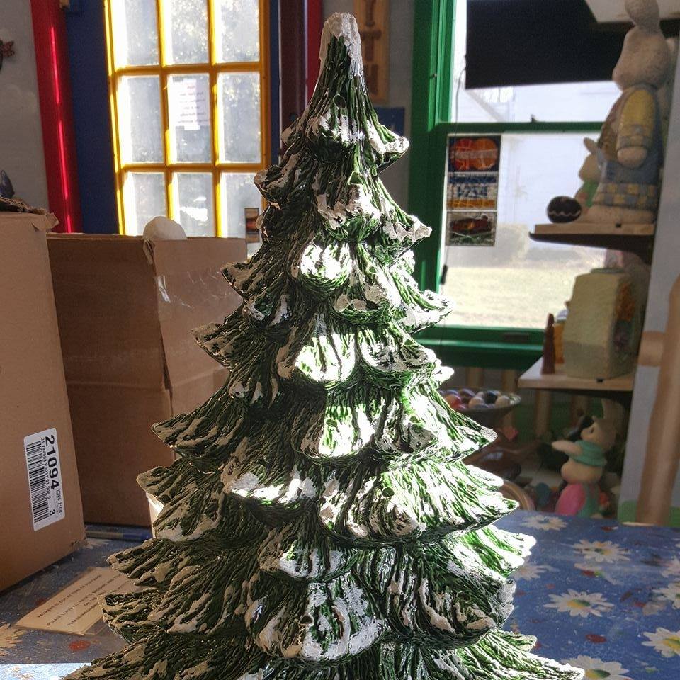 Renee's New Beginnings Ceramics Gallery