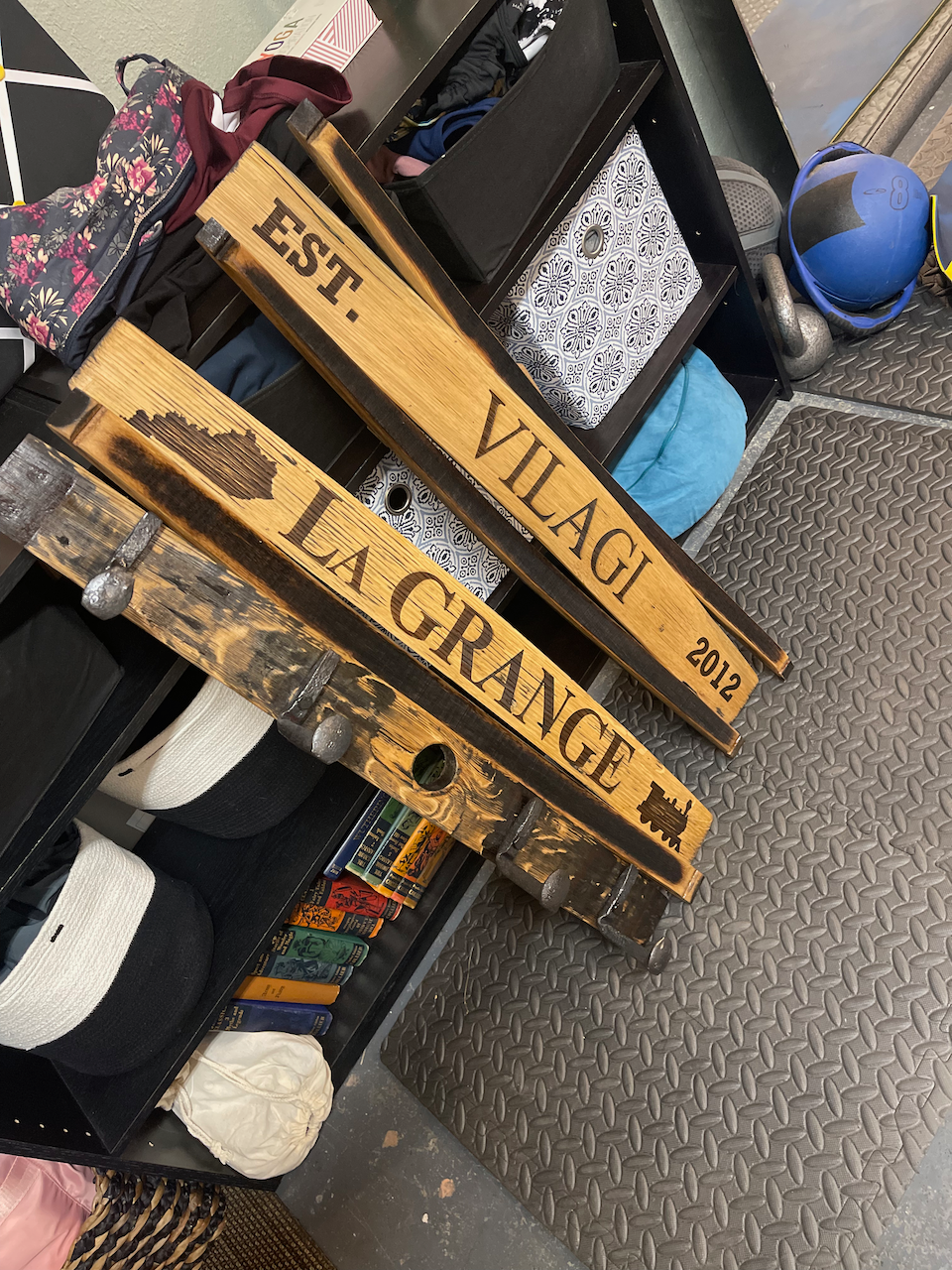 A wooden crate with the words la grange on it