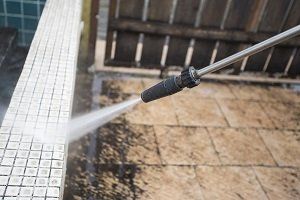 Patios and walls cleaning