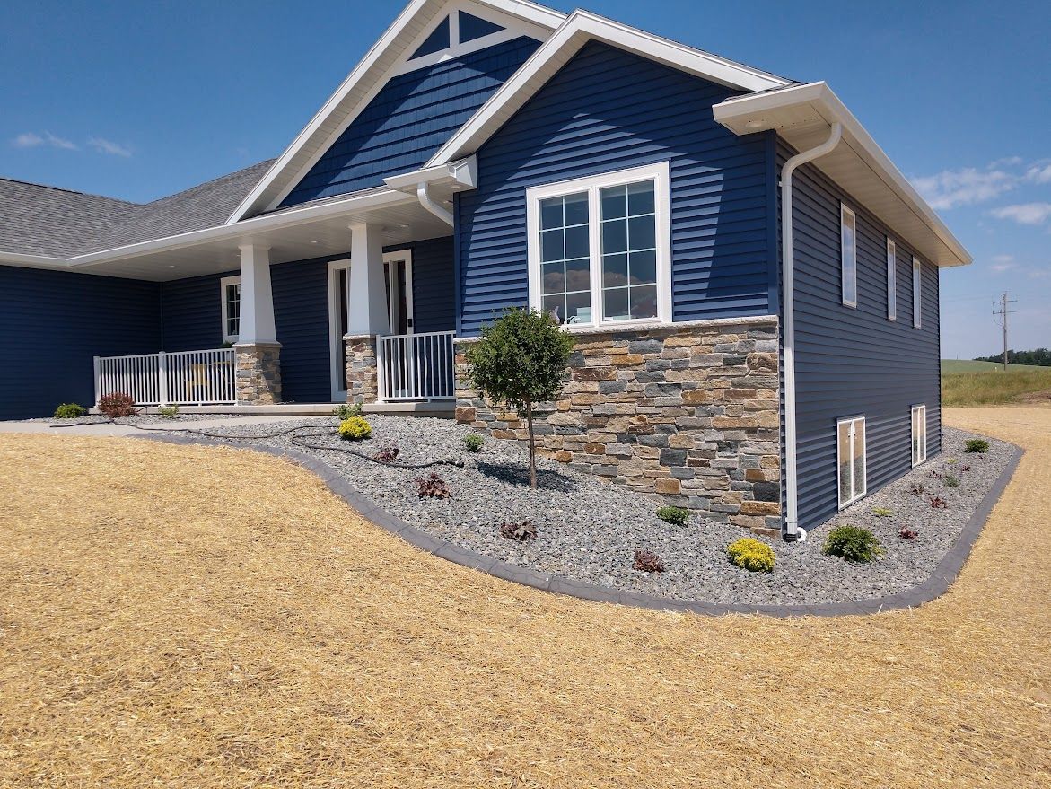 new construction landscaper wi