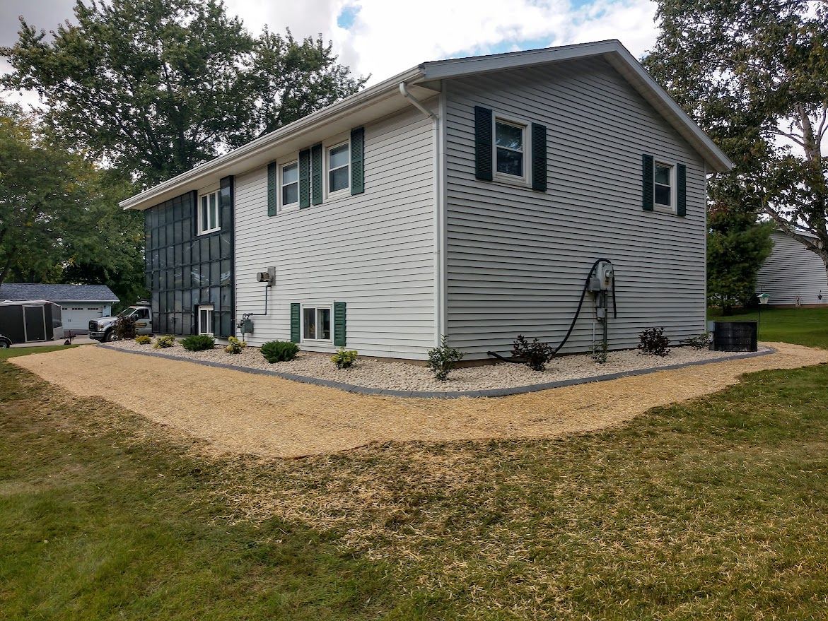 landscaper near brownsville wi