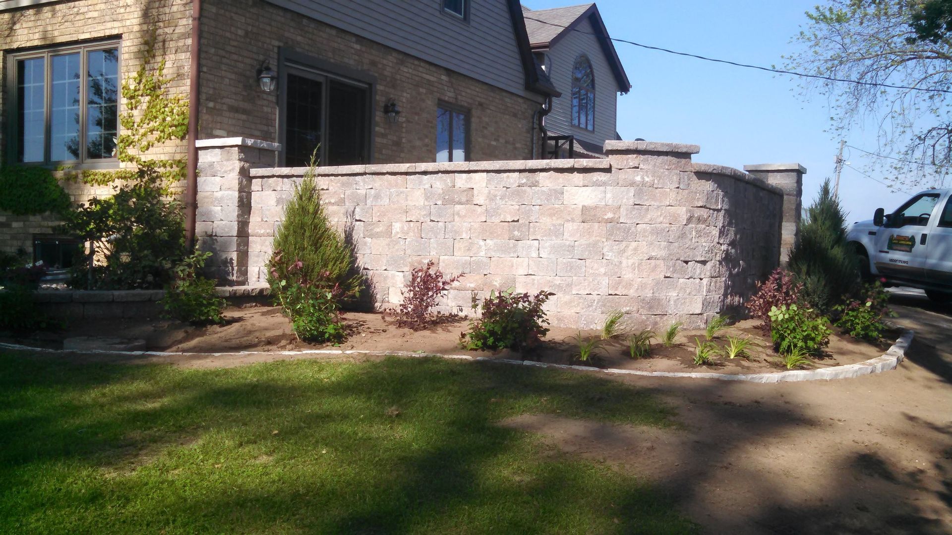 Retaining wall patio contractor in beaver dam wi