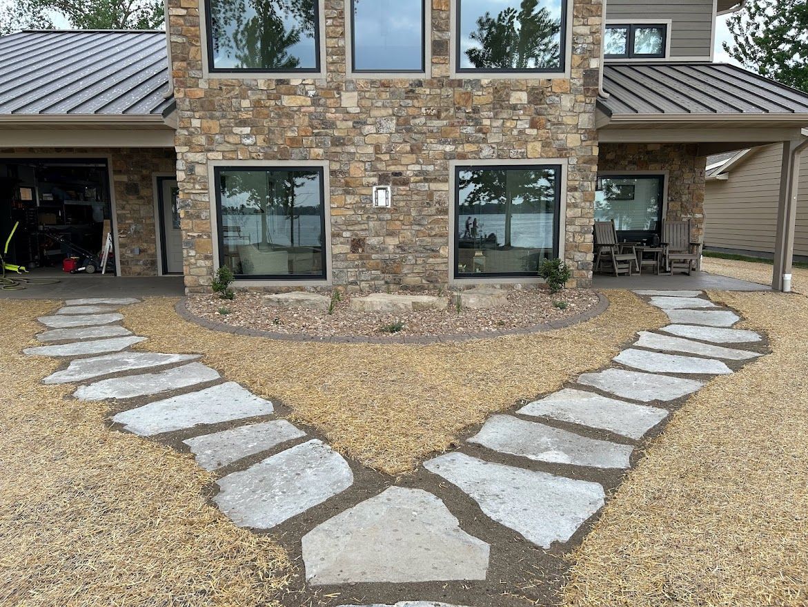 hardscaping path contractor oshkosh wi