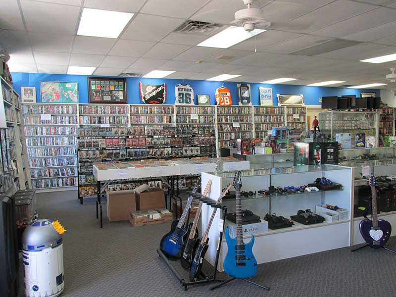 Video games, consoles, controllers - Assorted Items For Sale in West Deptford, NJ