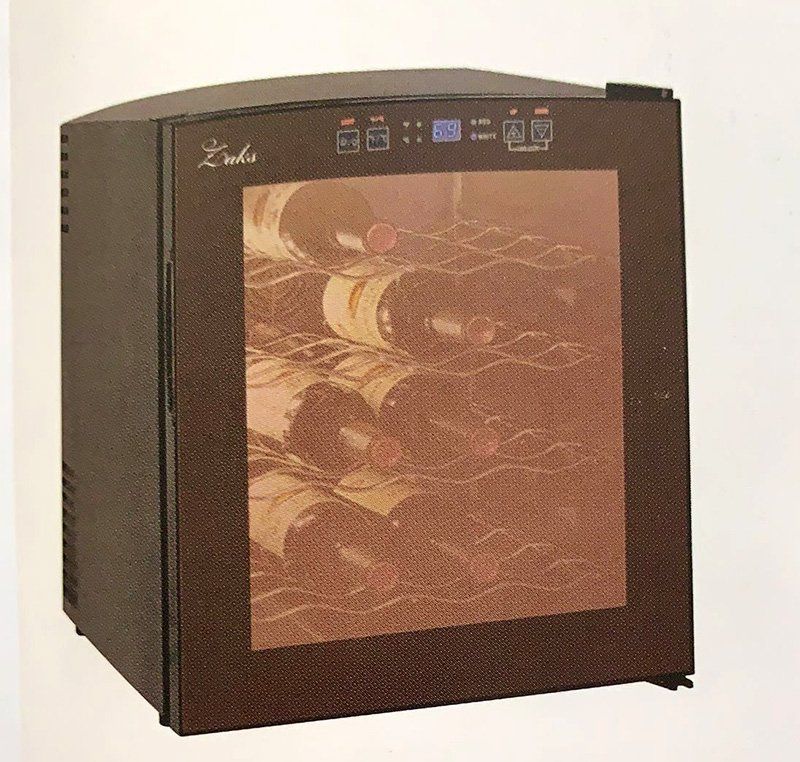 מכירת מקררים ומוצרי חשמל לבית