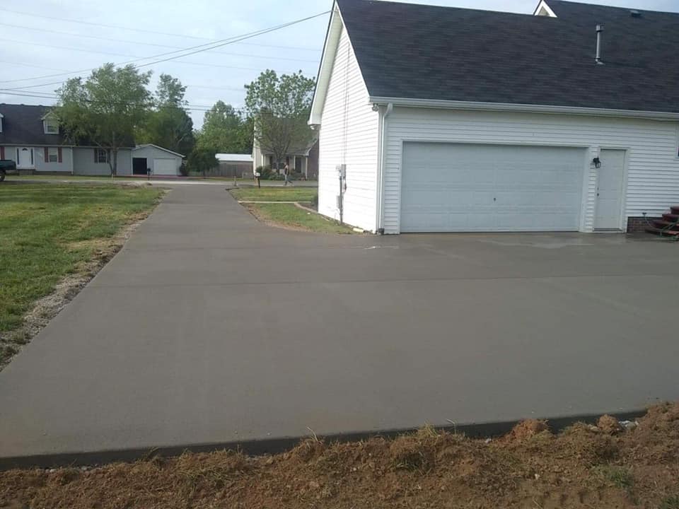 brand new concrete driveway smyrna tn