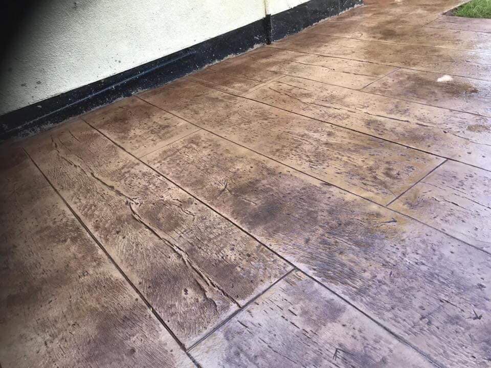 wood like concrete design