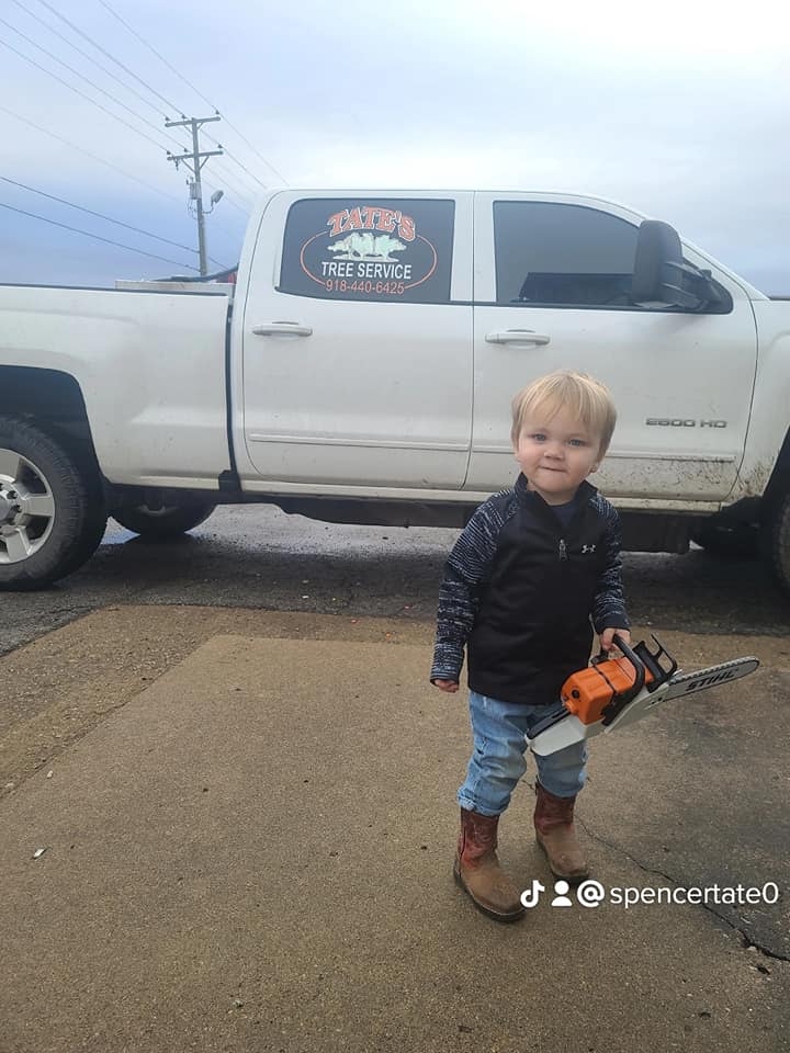 Child - Mary Esther, FL - TATES Tree Service