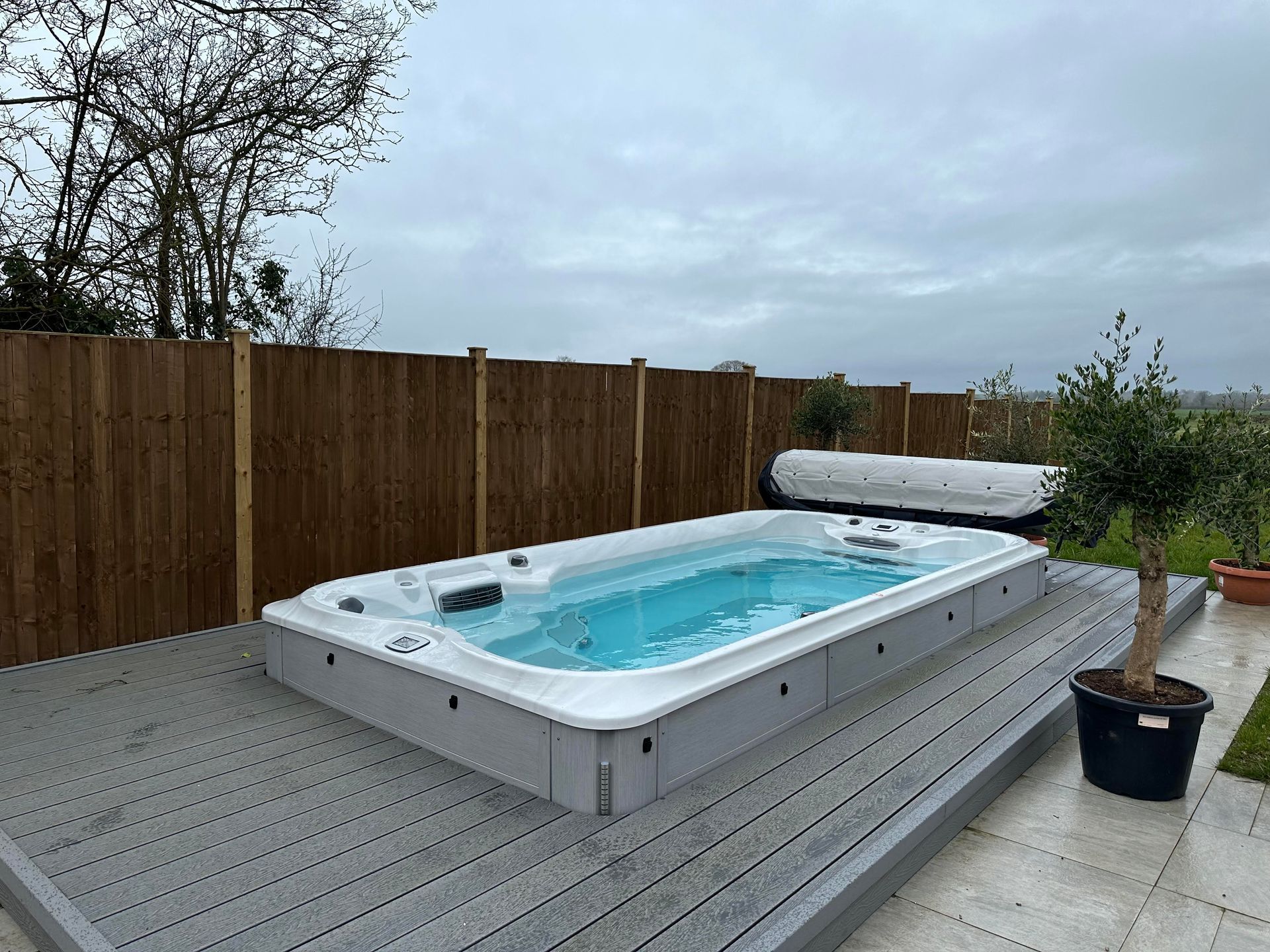 Jacuzzi PowerPro J-19 Swim Spa