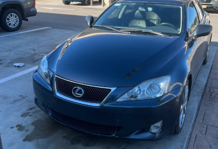 Headlight restoration in Sarasota, FL Headlight restoration in Sarasota, FL