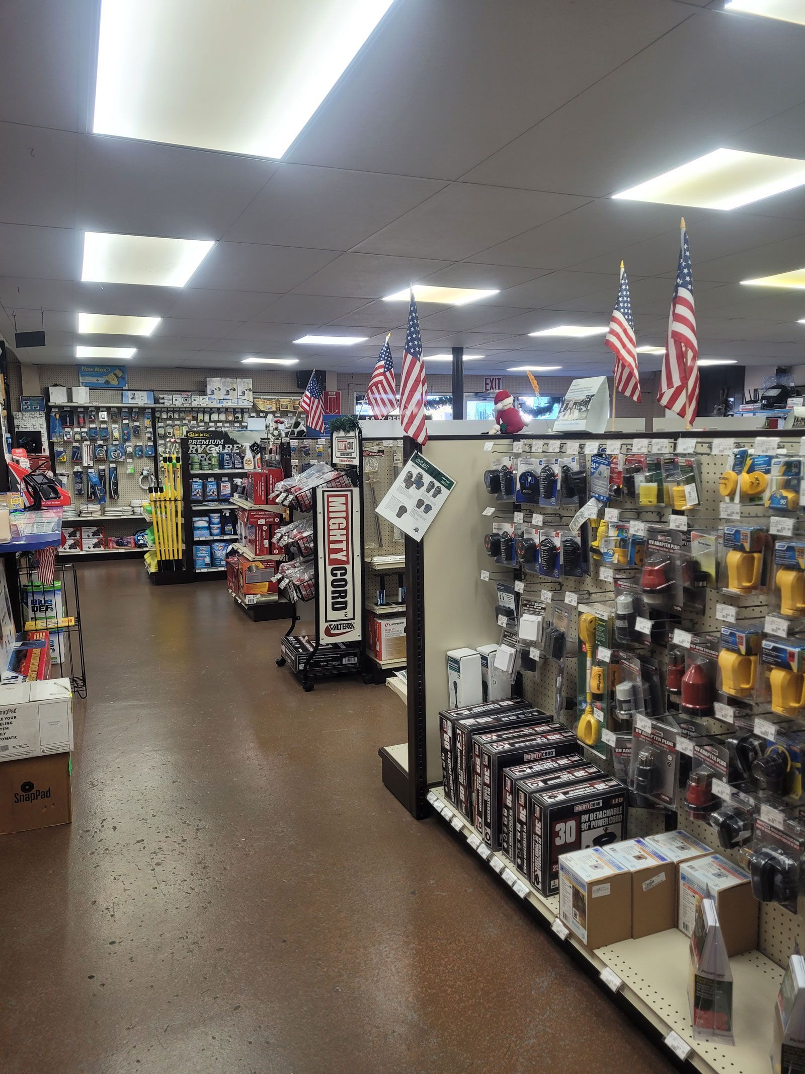 Store With Small Flags | Union, MO | 3R RV