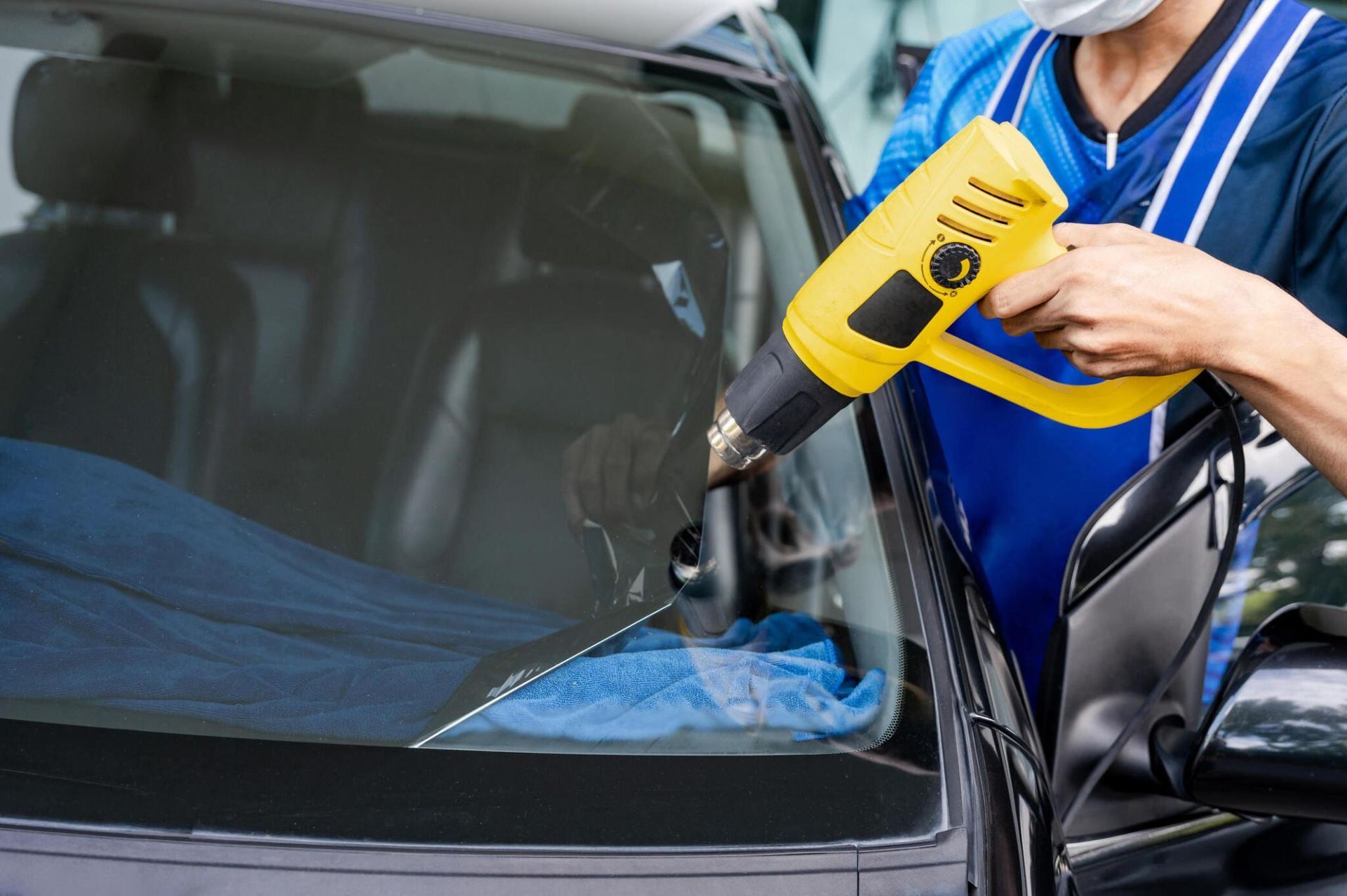 Auto Glass Repair and Windshield Replacement Services near Marietta