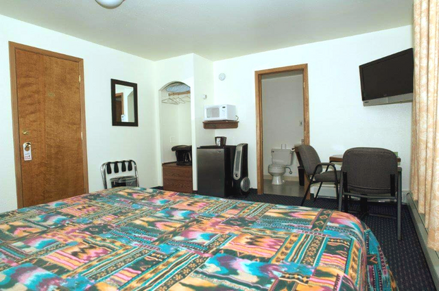 Clean Crib | Healy, AK | Denali Totem Inn