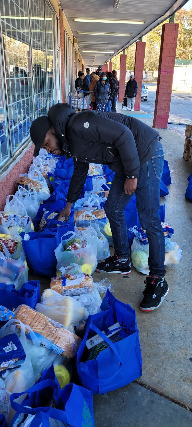Shirley's Haven Donating Hand Sanitizers and Mask To The Community