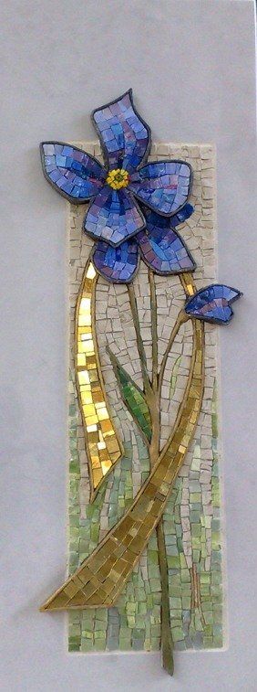 Decorazione floreale a mosaico