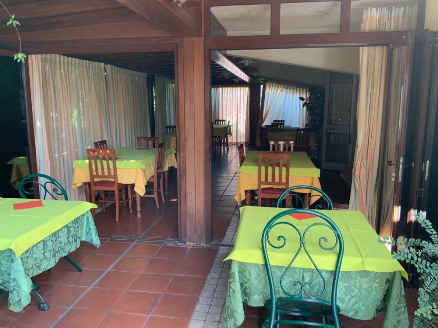 veranda esterna della trattoria