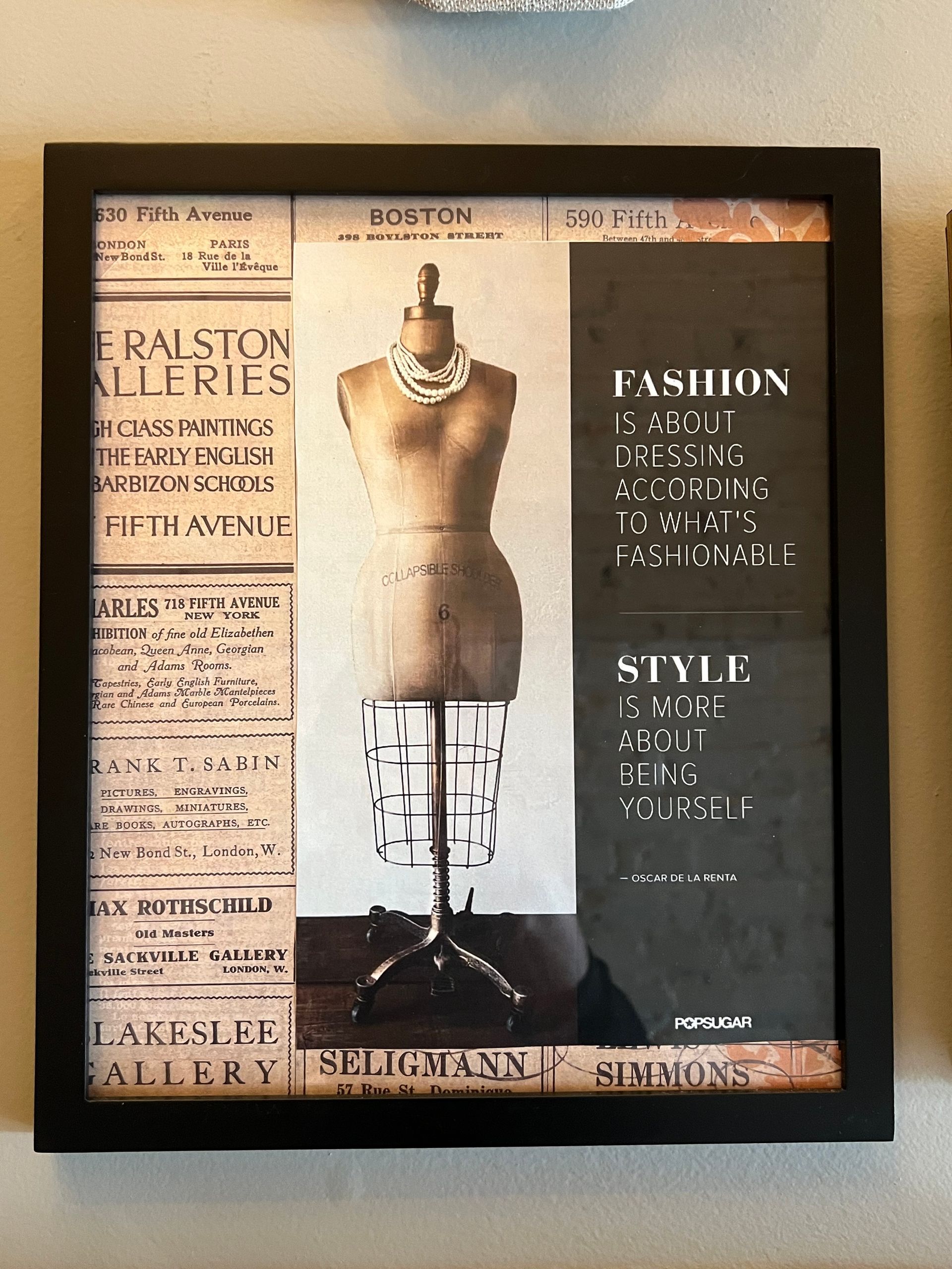 A photo of inside thop