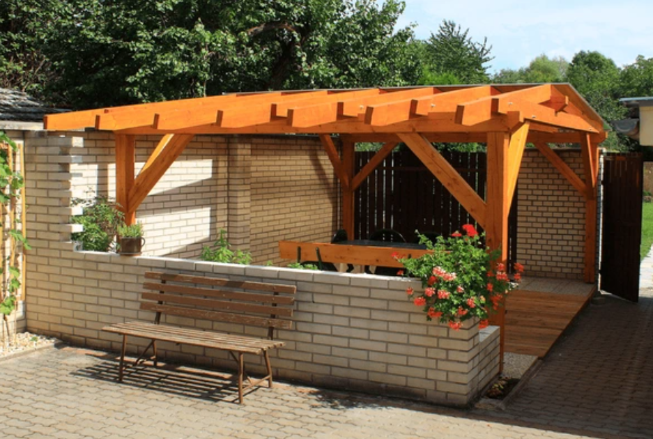 Pergola in Coldwater MS