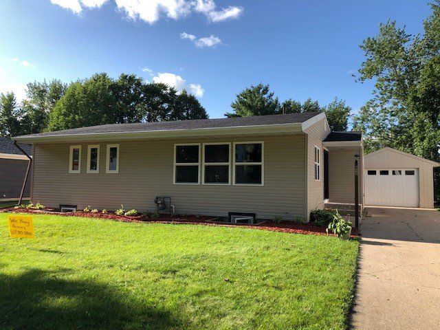 Bungalow House — Owatonna, MN — The Home Buyer Guys
