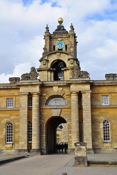 Blenheim Palace  布伦海姆宫