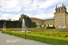 Blenheim Palace  布伦海姆宫