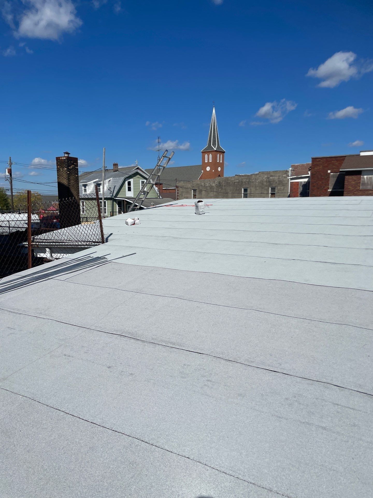 Commercial flat roof repair solutions in Scottsdale, AZ | Kellum Roofing