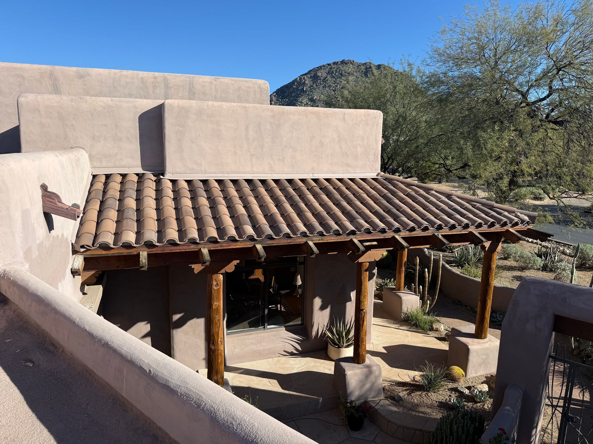 Tile roofing by Kellum Roofing in Glendale, Arizona