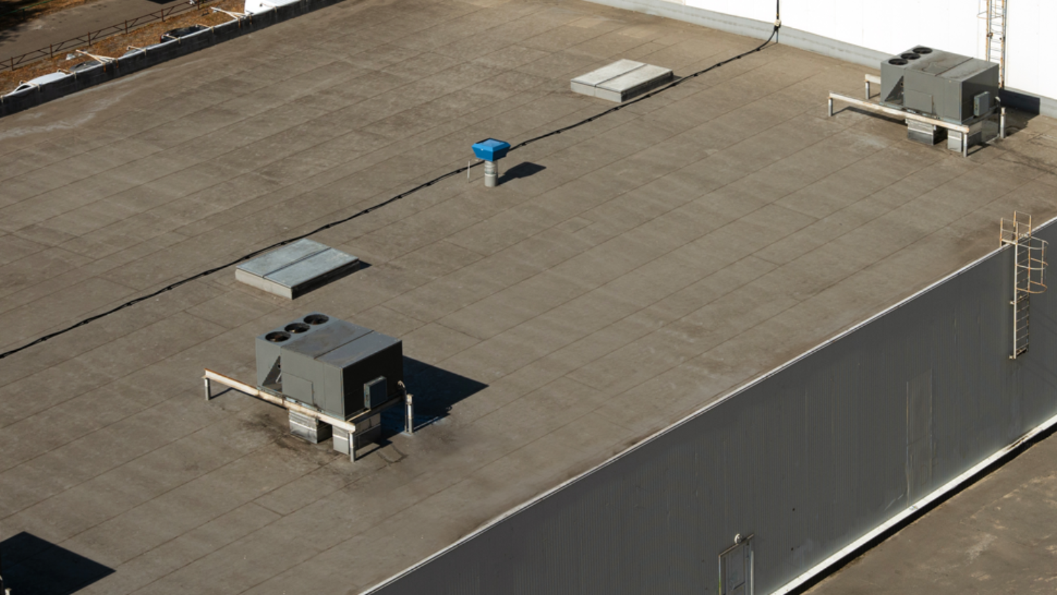 Commercial roof replacement services in Scottsdale, AZ | Kellum Roofing