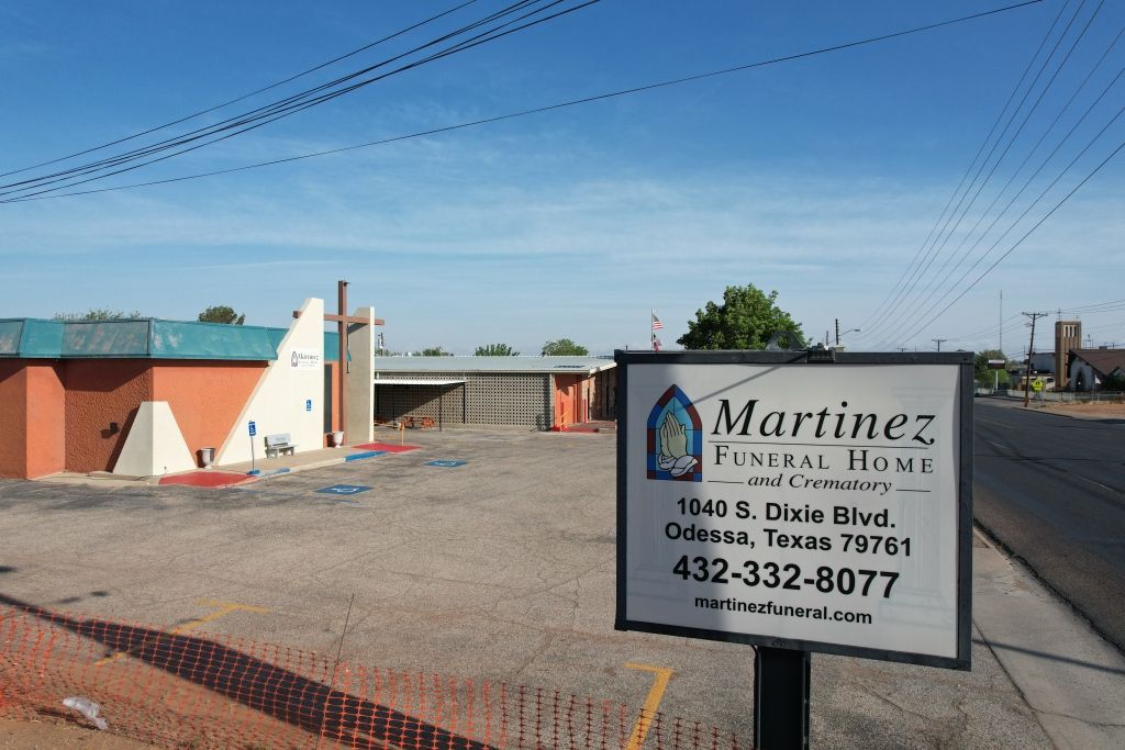 Martinez Funeral Home - Outside View